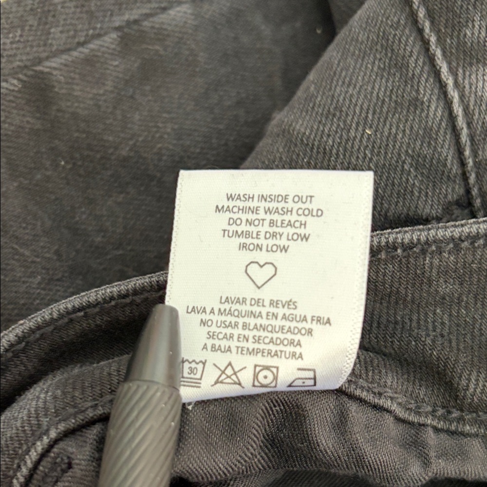 Ms. Cello Ripped Black Jeans Size 16 - Picture 6 of 15